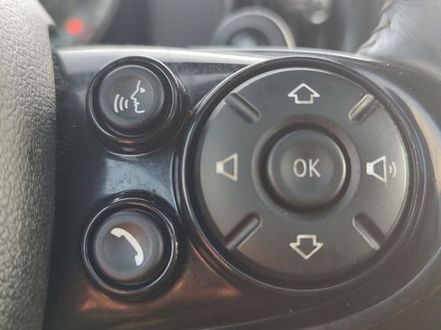 Used 2019 MINI Cooper Countryman S w/ Storage Package image 13