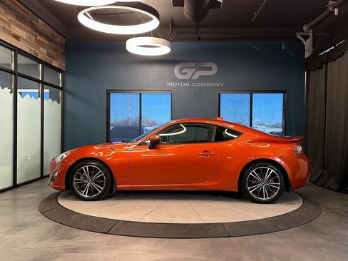 Used 2016 Scion FR-S image 6