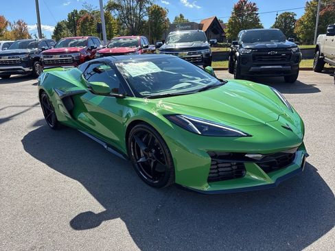 New 2026 Chevrolet Corvette E-Ray image 7