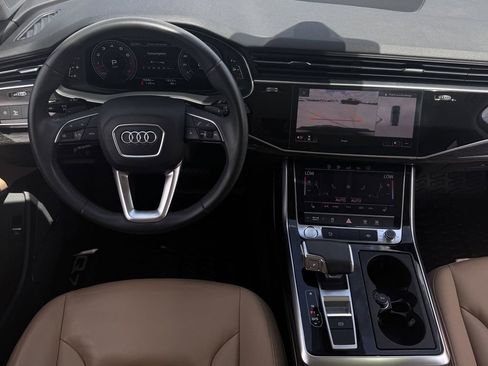Used 2020 Audi Q7 3.0T Premium Plus w/ Premium Plus Package image 12