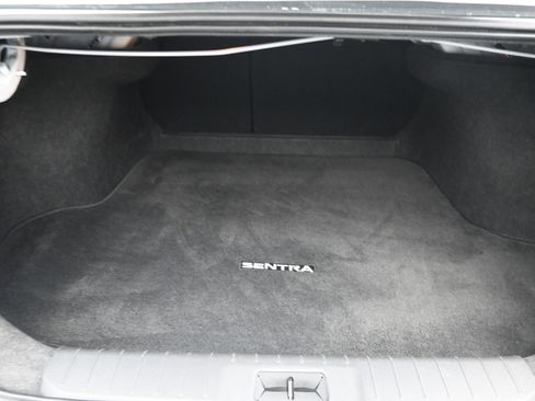 Used 2025 Nissan Sentra SV FWD image 17
