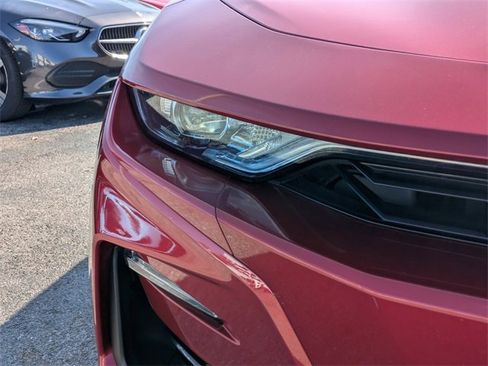 Used 2021 Chevrolet Camaro SS image 8
