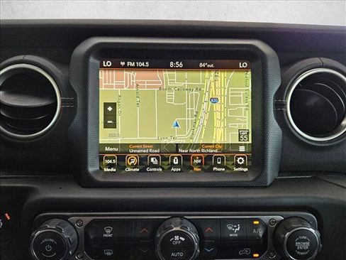 Used 2023 Jeep Wrangler Unlimited Sahara AWD/4WD image 13
