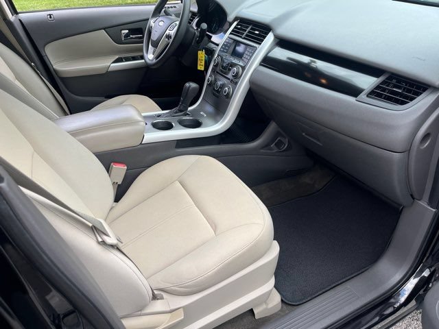 Used 2013 Ford Edge SE FWD image 6