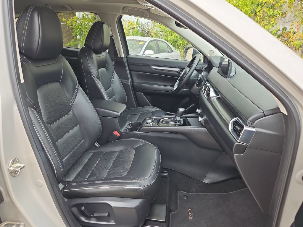 Used 2025 MAZDA CX-5 AWD 2.5 S w/ Preferred Package image 31