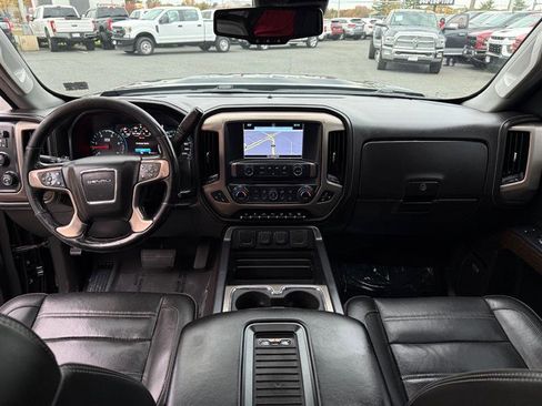 Used 2019 GMC Sierra 2500 Denali image 21