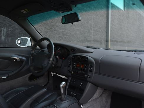 Used 1999 Porsche 911 GT3 RS image 22