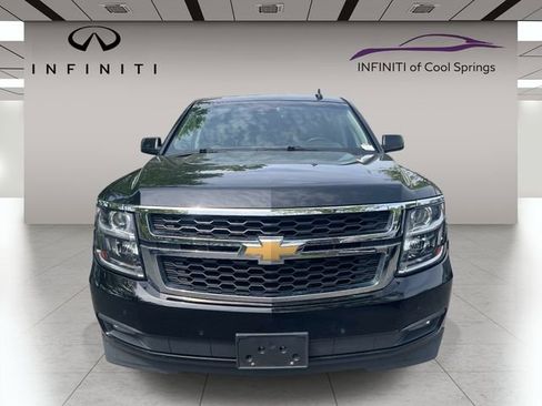 Used 2018 Chevrolet Suburban LT AWD/4WD image 2