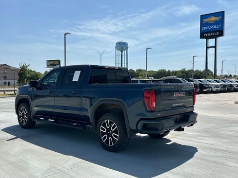 Used 2019 GMC Sierra 1500 AT4 w/ AT4 Premium Package AWD/4WD image 3