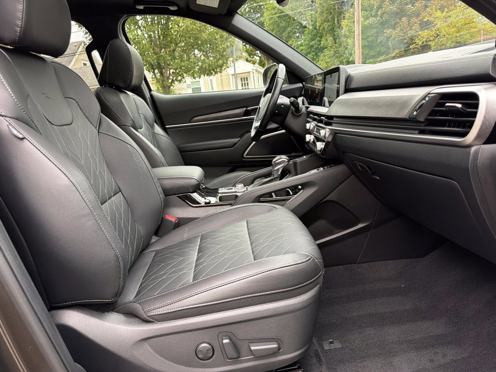 Certified 2024 Kia Telluride EX X-Line AWD/4WD image 29