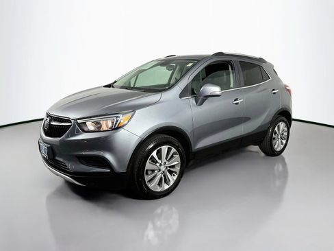 Used 2019 Buick Encore Preferred FWD image 4
