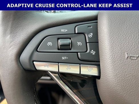 Used 2024 Cadillac Escalade Sport w/ LPO, ONYX Package AWD/4WD image 18