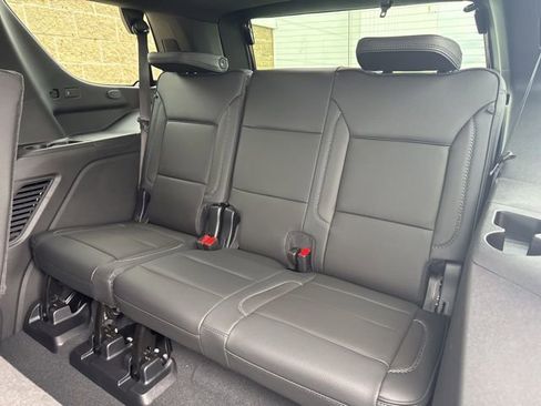 New 2026 GMC Yukon Denali w/ Denali Reserve Package AWD/4WD image 15