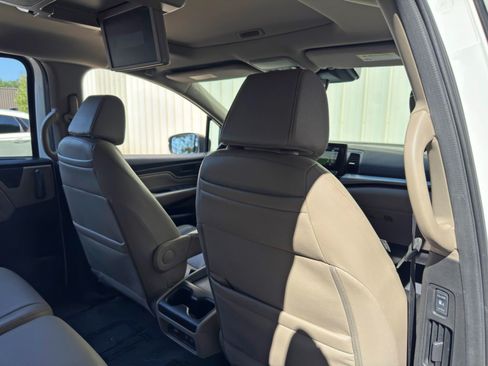 Used 2020 Honda Odyssey Touring image 39