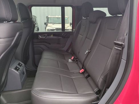 New 2025 INEOS Grenadier AWD/4WD image 13