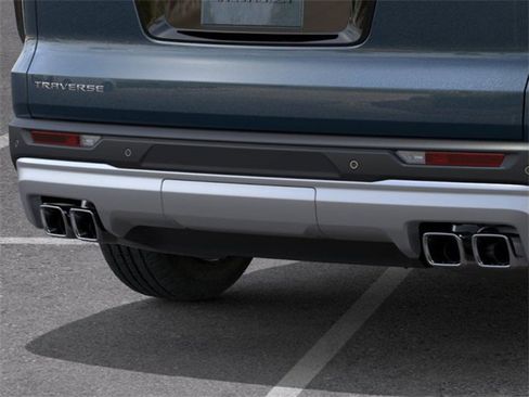 New 2026 Chevrolet Traverse LT w/ Driver Confidence Package image 14