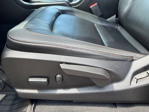 Used 2022 GMC Canyon AT4 AWD/4WD image 15