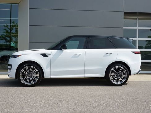 New 2025 Land Rover Range Rover Sport Dynamic SE image 8