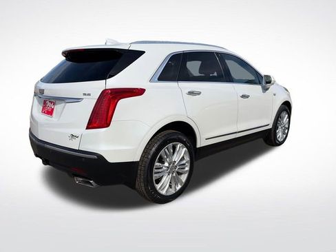 Used 2019 Cadillac XT5 Premium Luxury AWD/4WD image 9