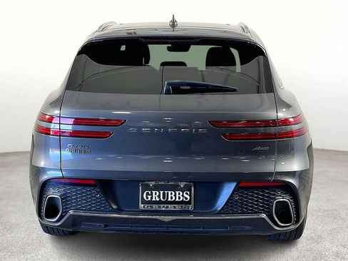 Used 2022 Genesis GV70 2.5T w/ Advanced Package image 6