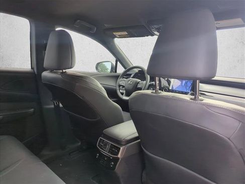 Used 2025 Lexus RX 350 FWD w/ Technology Package image 18