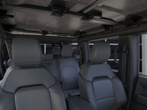 New 2025 Ford Bronco Outer Banks AWD/4WD image 12