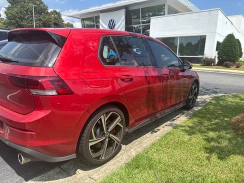 Used 2024 Volkswagen GTI SE FWD image 10