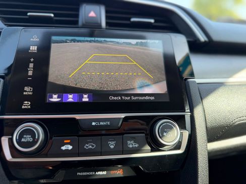 Used 2018 Honda Civic EX image 26
