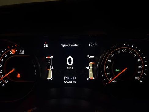 Used 2023 Jeep Wrangler Unlimited Sahara AWD/4WD image 22