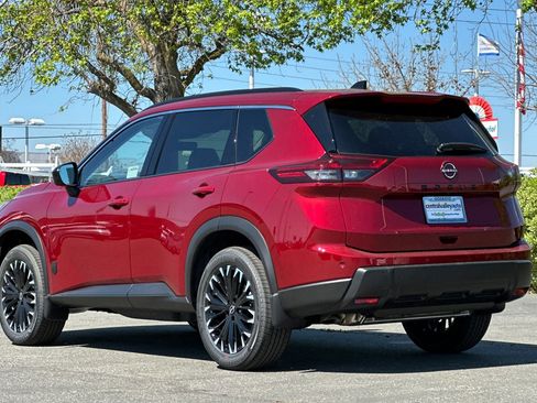 New 2026 Nissan Rogue Dark Armor image 6