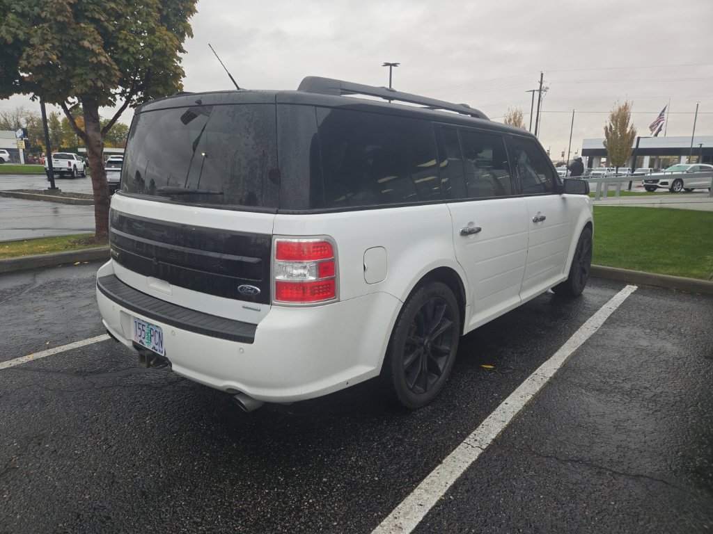 Used 2018 Ford Flex Limited w/ Equipment Group 303A AWD/4WD image 5