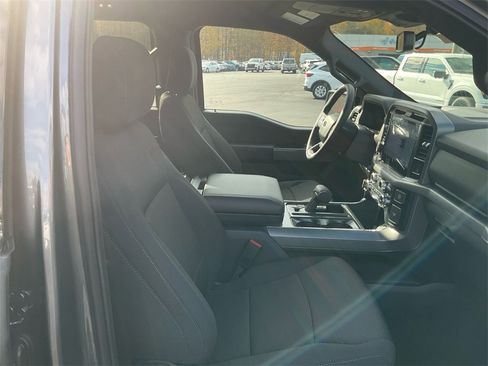 New 2025 Ford F150 XLT w/ Equipment Group 302A MID image 12