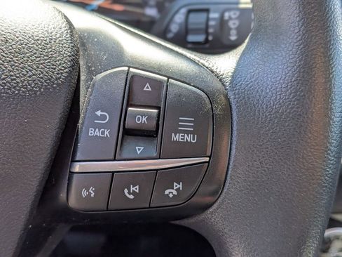 Used 2022 Ford Escape SE image 16