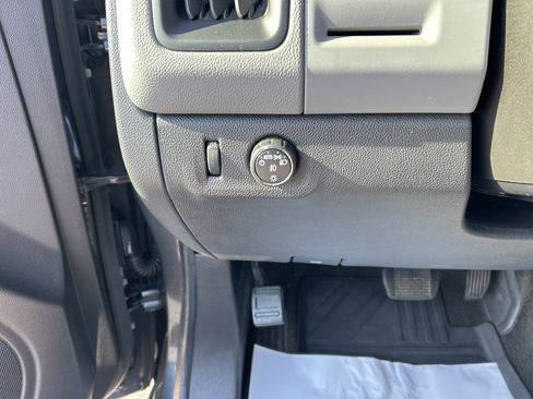 Used 2016 Chevrolet Colorado LT w/ LT Convenience Package image 6