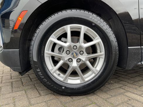 Used 2022 Chevrolet Equinox LT image 11