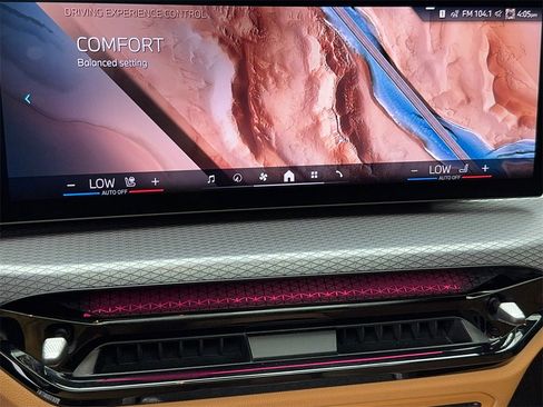 Used 2025 BMW i4 eDrive40 w/ Premium Package image 39