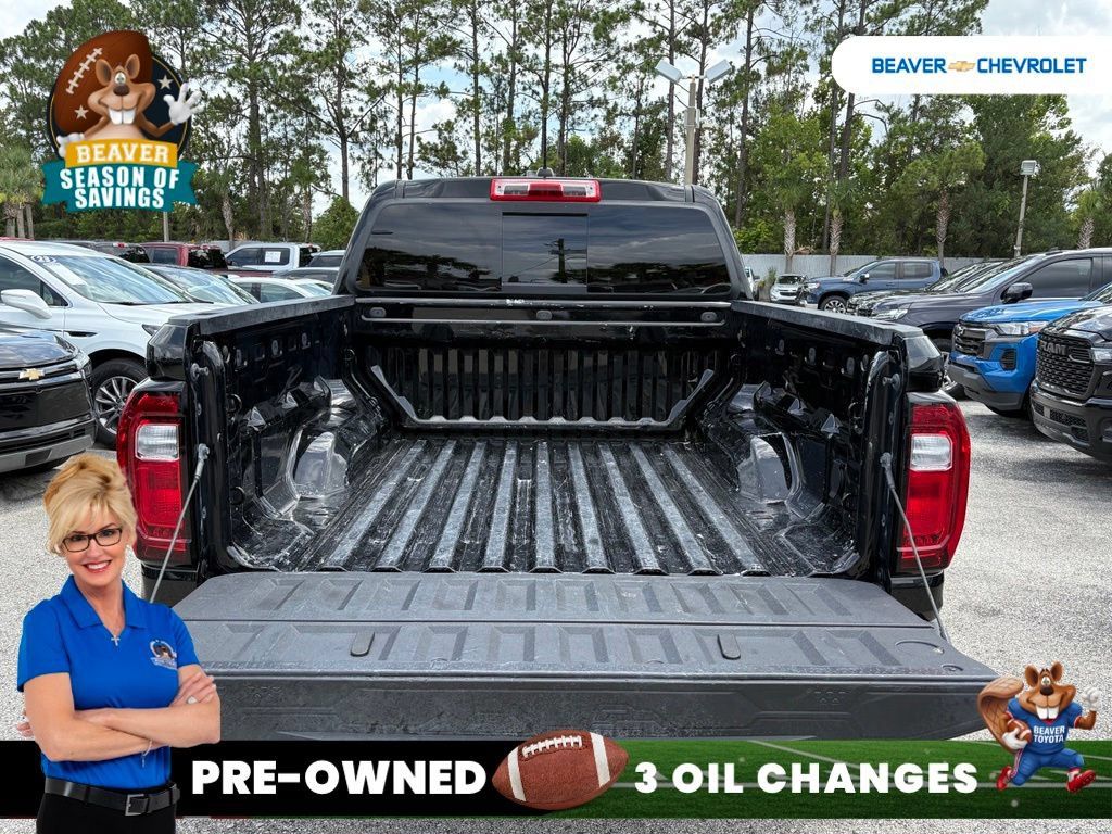 Used 2024 GMC Canyon AT4 w/ Technology Package AWD/4WD image 11