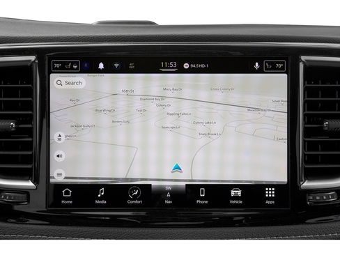 Used 2023 Chrysler Pacifica Limited w/ Uconnect Theater Family Group image 17