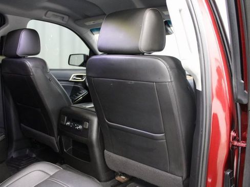 Used 2020 GMC Yukon XL Denali image 26