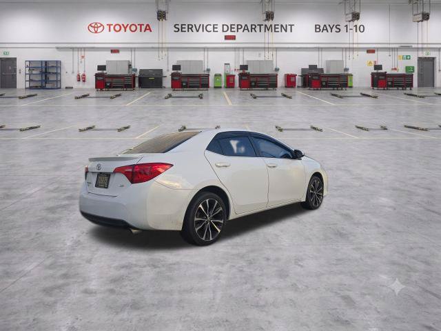 Used 2019 Toyota Corolla SE w/ Carpet Mat Package (TMS) FWD image 6