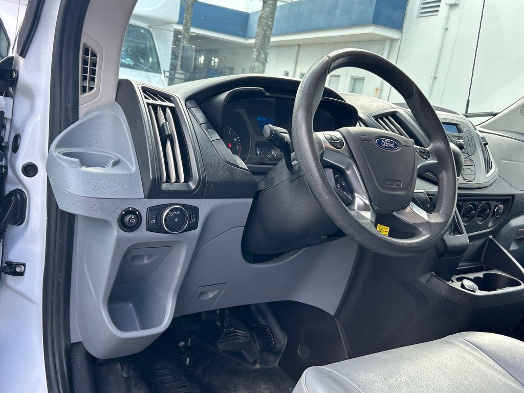 Used 2019 Ford Transit 250 148 Medium Roof RWD image 30