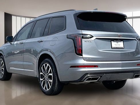 Used 2025 Cadillac XT6 Sport w/ Platinum Package AWD/4WD image 12