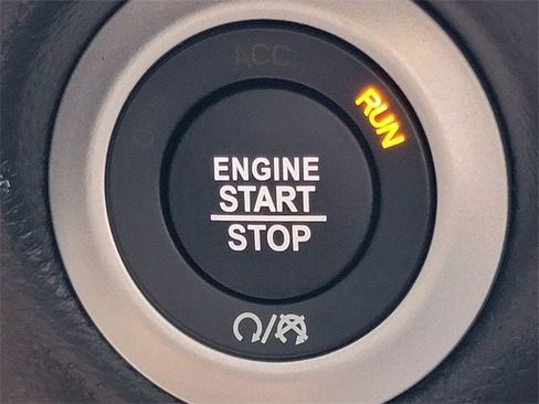 New 2026 Chrysler Pacifica Select image 7