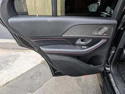 Used 2022 Mercedes-Benz GLE 53 AMG 4MATIC image 25
