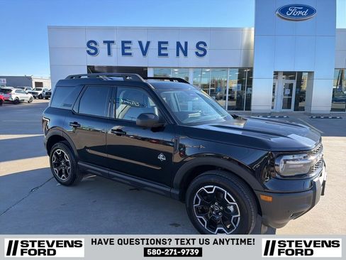 Used 2025 Ford Bronco Sport Outer Banks w/ Outer Banks Tech Package+ image 1