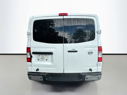 Used 2017 Nissan NV 3500 SV w/ SV Technology Package image 7