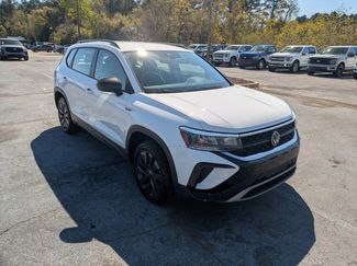Used 2024 Volkswagen Taos S video 3