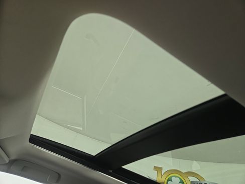 New 2025 Mitsubishi Outlander SE image 22