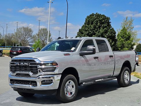 New 2026 RAM 2500 Tradesman image 3