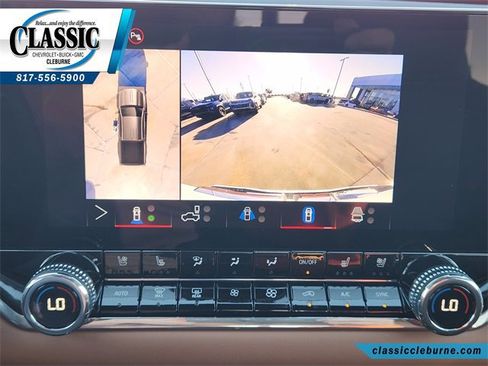 Used 2025 GMC Canyon AT4 w/ Nightfall Edition image 18